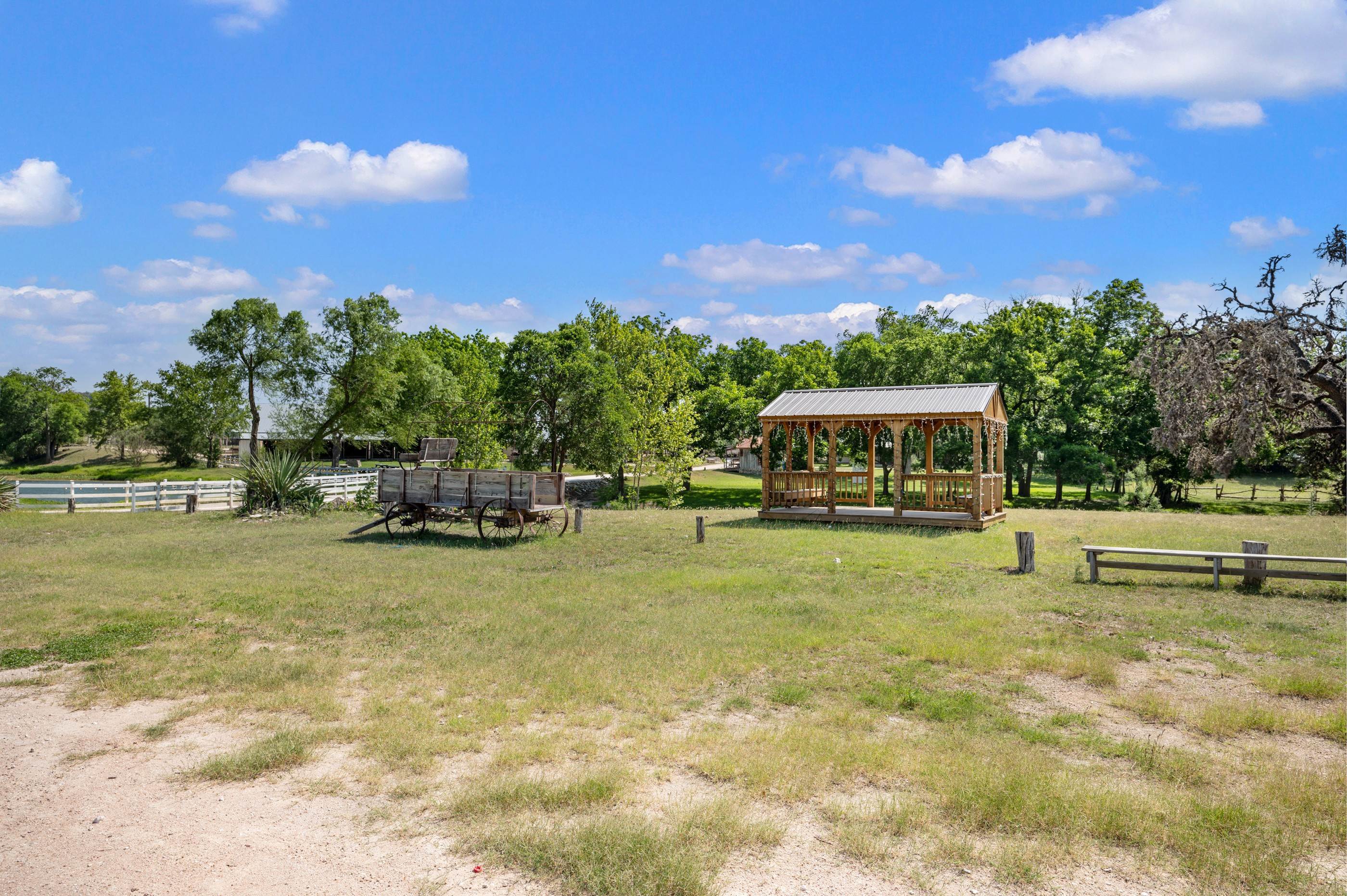15. Farm and Ranch Properties for Sale at Don Strange Ranch 103 Waring Welfare Road Boerne, Kendall County, Texas 78006 United States
